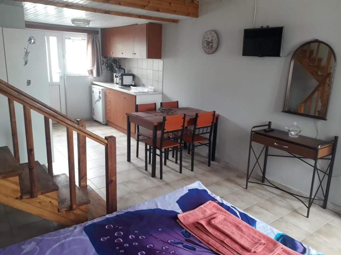 Jenny Studios Pylos Extérieur photo